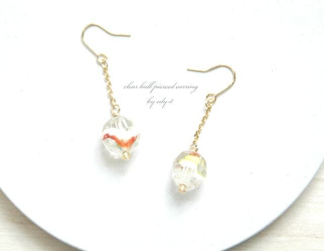涼しさ感じるクリアボールピアス/Yellowの画像1枚目