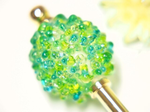露の玉かんざし 緑の画像1枚目