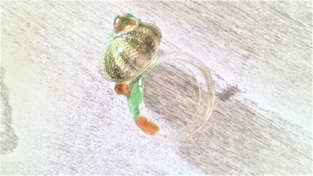 蓄光☆ウニとシーグラスの指輪の画像1枚目