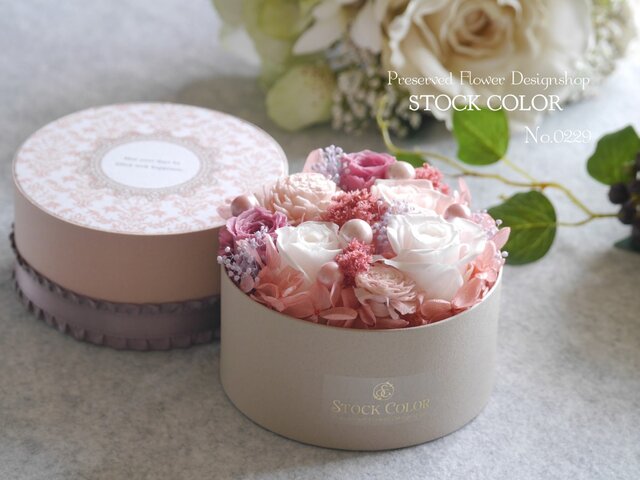 FlowerBox〜pink〜*プリザーブドフラワーの画像1枚目