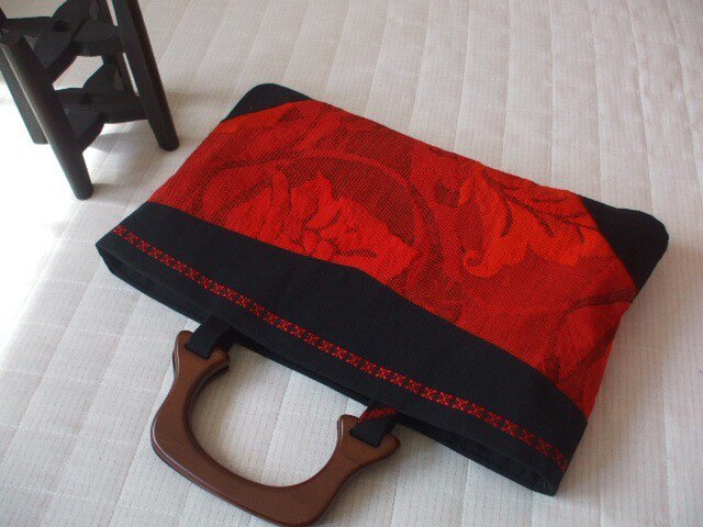 紬名古屋帯と半巾帯からエキゾチックトートバック 絹の画像1枚目