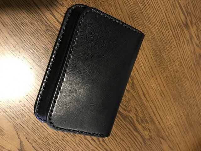 ブラック横長カードケースの画像1枚目