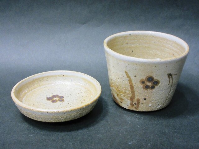 絵唐津(蕎麦猪口と薬味入れ)の画像1枚目