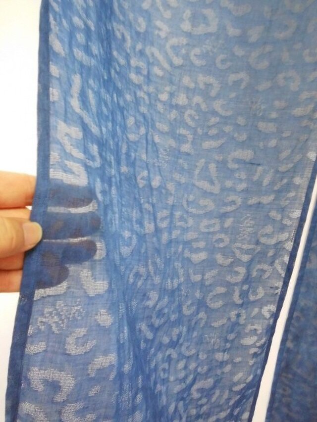 藍染め/麻100%・のれん/手染めグラデーション・透き通る模様が涼しげです♪の画像1枚目