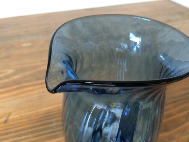 青いガラス製ピッチャー Amazon | ガラス製水差し 青いガラス製ピッチャー 蓋とハンドル