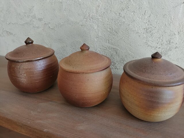 砂糖壷 M・丸形 | iichi 日々の暮らしを心地よくするハンドメイドや