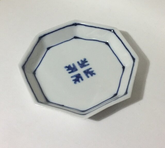 Z262 磁器染付八角小皿の画像1枚目