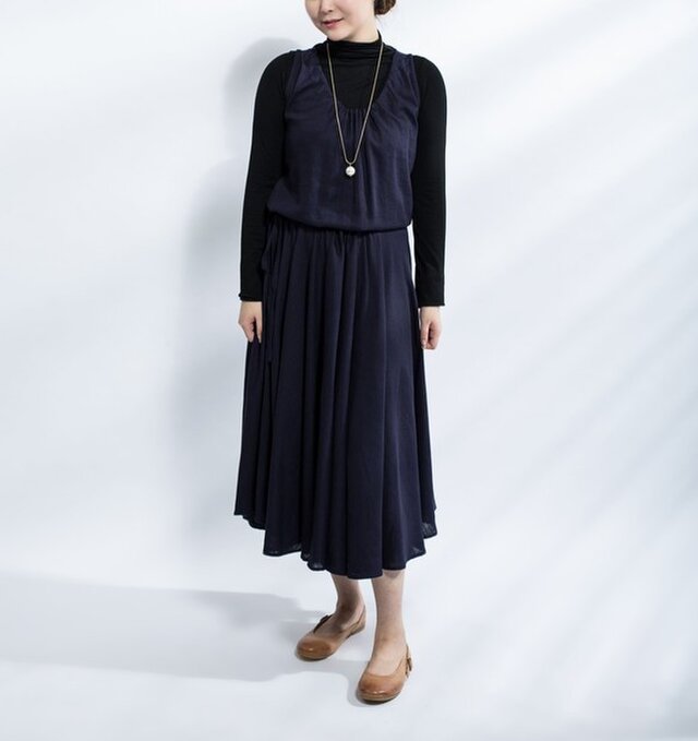 受注製作 ノースリーブ綿麻ワンピース 紺色 Iichi ハンドメイド クラフト作品 手仕事品の通販