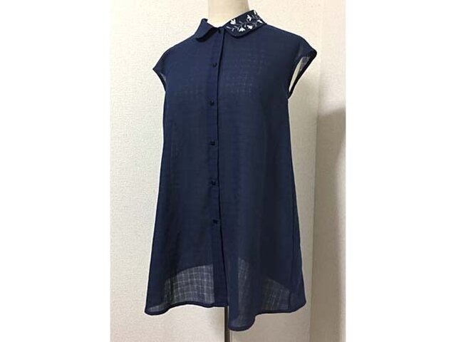 hさま専用ブラウスの画像1枚目