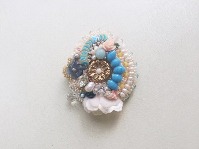 no.7 Flower garden ブローチの画像1枚目
