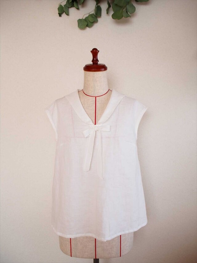 Hortense -white blouse-の画像1枚目