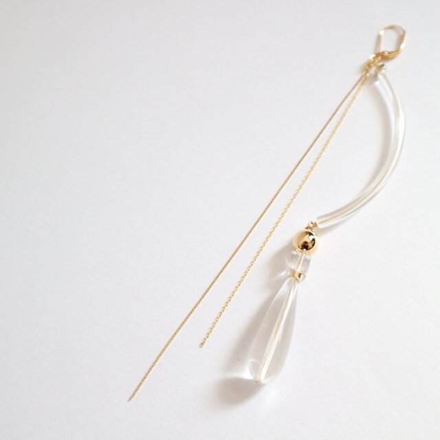 月の涙の片耳ピアス(イヤリング)の画像1枚目