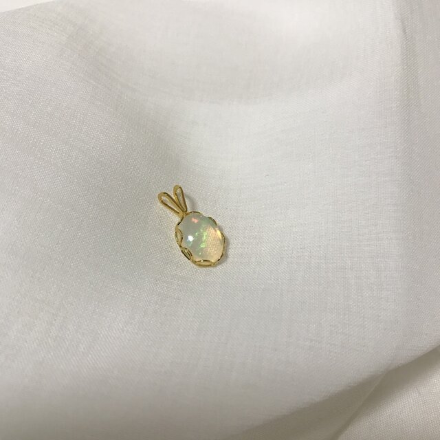 オパールペンダントトップの画像1枚目