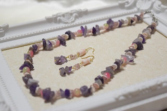 天然石★恋する淡い実りネックレス&恋するピアス(orイヤリン)の2点セット★の画像1枚目