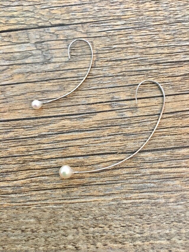 小枝のピアス シンプルバージョンの画像1枚目