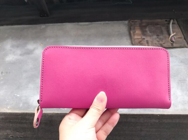 【送料無料】色を楽しむ使えるお財布!「ラウンドジップ 長財布」スマホもOK!受注生産(RZW-PPNN-WPP-H)Ⅱの画像1枚目