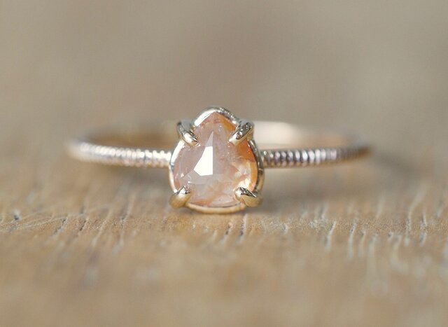 Pink Peony Drop Diamond Ringの画像1枚目