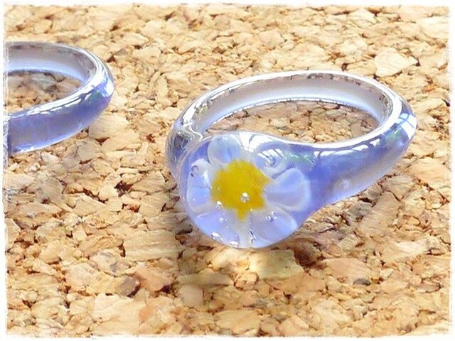 花のリングの画像1枚目