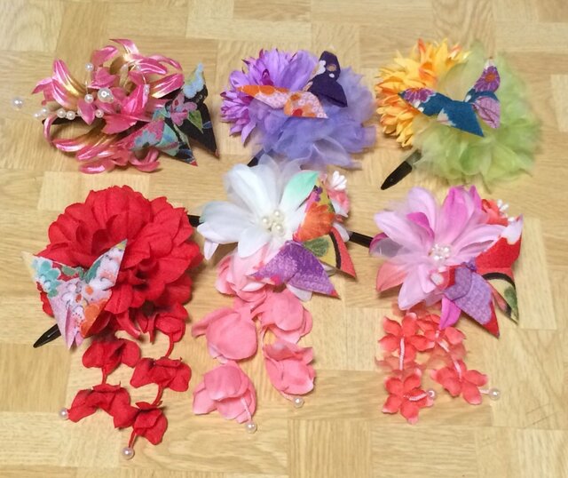 イベント用★ちりめん蝶々の花かざりの画像1枚目