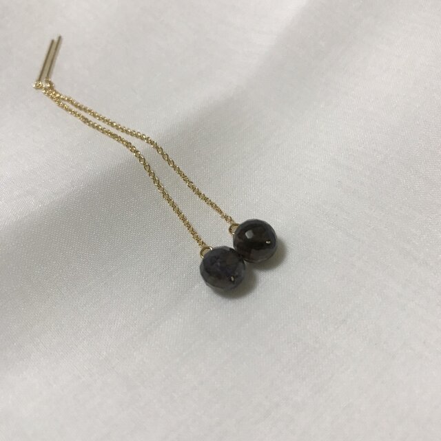 アイオライトピアスの画像1枚目