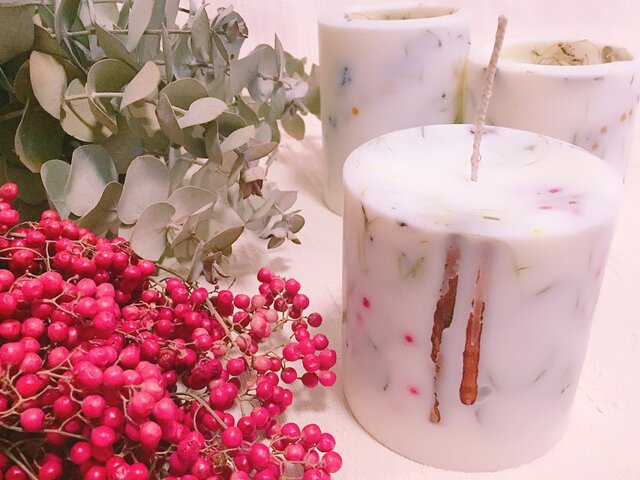 soycandle*ボタニカルキャンドル*アロマキャンドル*ドライフラワー*ペッパーベリー*シナモンスティック*ユーカリ*の画像1枚目