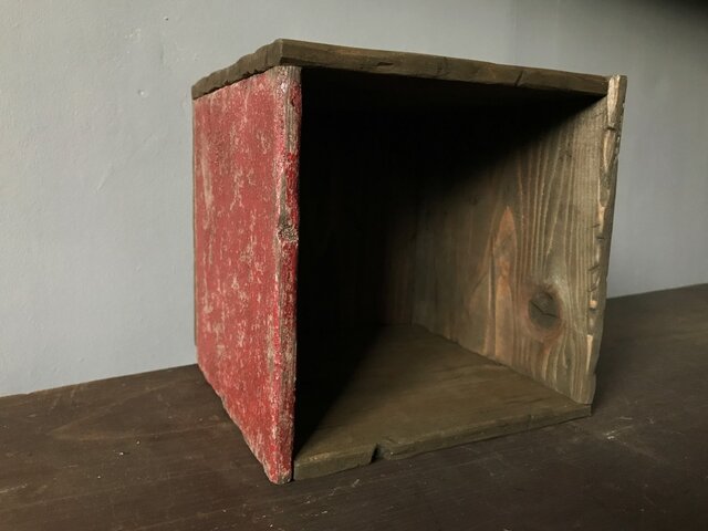 Square Box -1side red medi-の画像1枚目