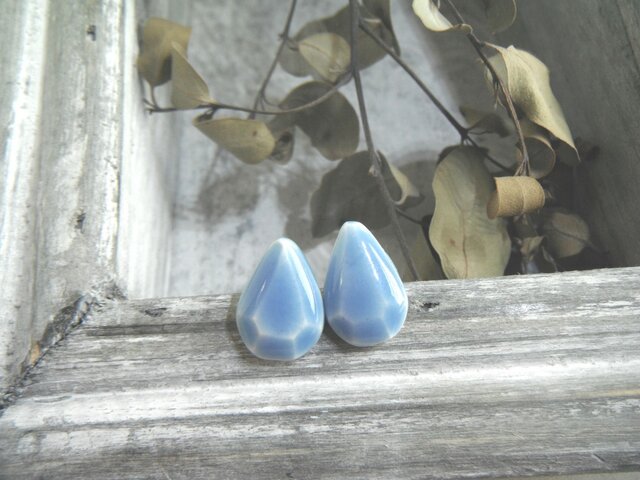 jewel cut pierce/earring (pairshape 水色)の画像1枚目