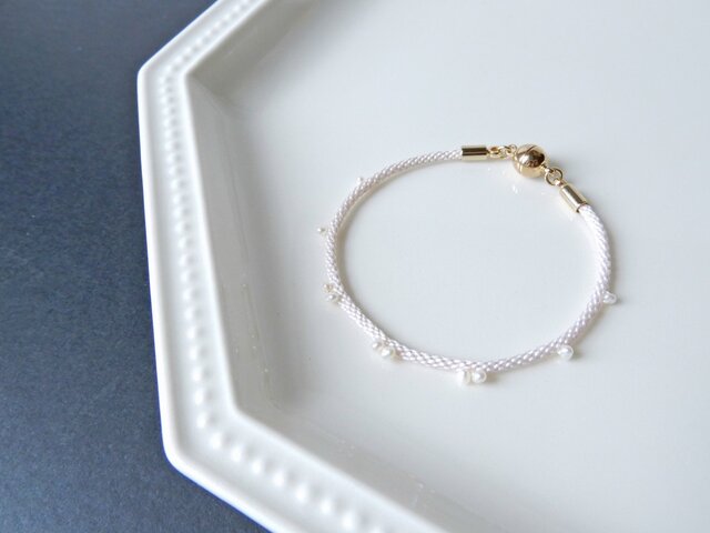 ※受注制作※手組み組紐【金剛組:淡水パール】bracelet/pink whiteの画像1枚目