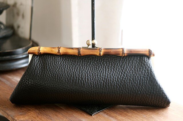 クロコ型押し牛革バンブークラッチバッグ＊竹製がま口＊レザー