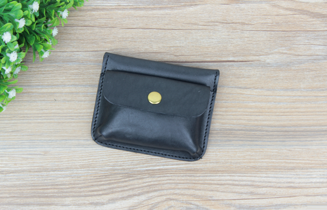 本革 ミニ財布 カード入れ&コインケース ちょっとしたお出かけに最適 ☆Black☆の画像1枚目
