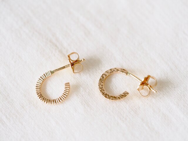 Reversible Hoop ピアスの画像1枚目