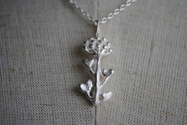 n様オーダー品「ぺんぺん草マリッジリング＆プチペンダント」 | iichi