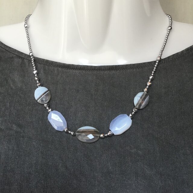 "うつろい" 〜 一点物&希少石使用！ 天然石ネックレス