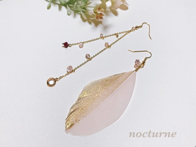 【14kgf】gold shower feather pierceの画像1枚目