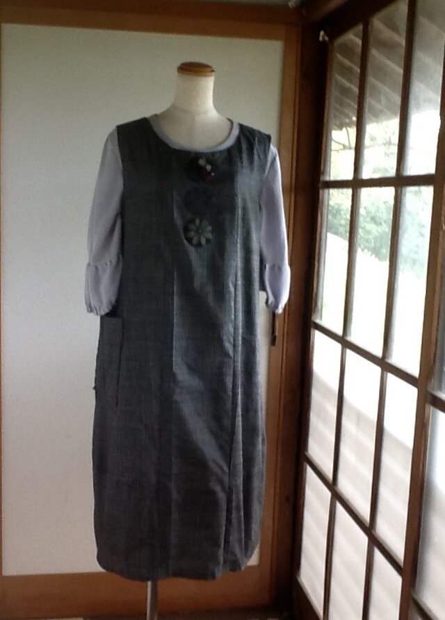 紺系大島紬のバルーンジャンパースカート