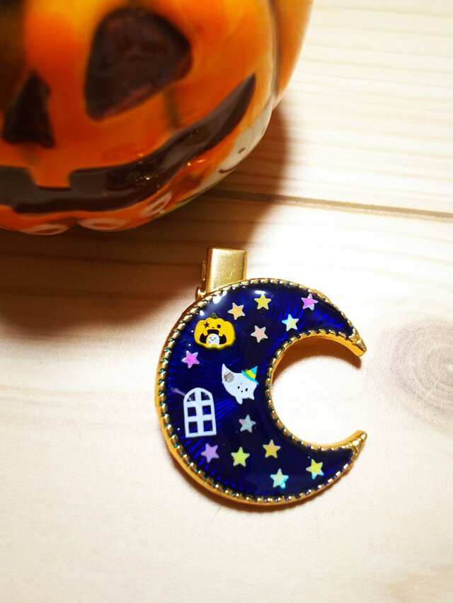 ハロウィンの月のヘアクリップの画像1枚目