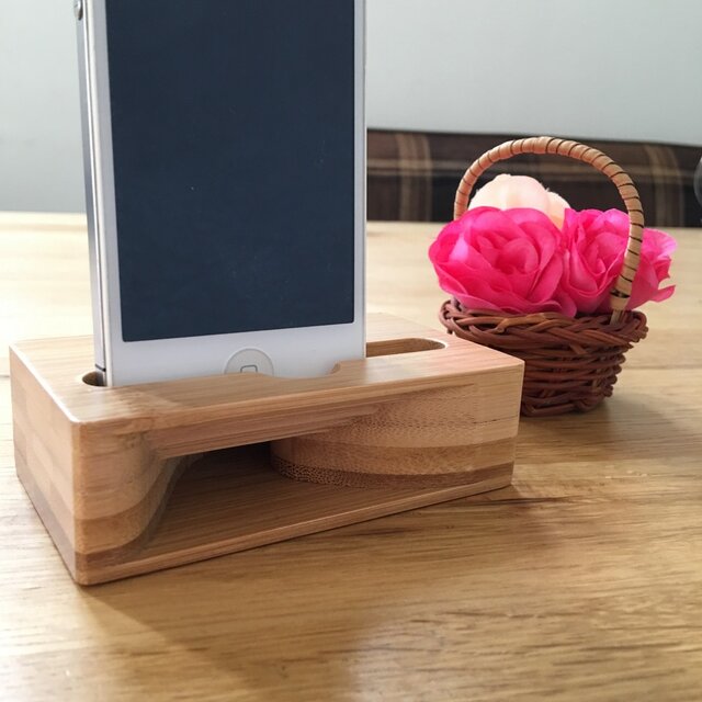 電源の要らない天然竹製 iPhone スマホ エコスピーカーの画像1枚目