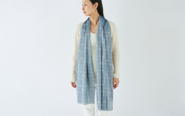 enrica organiccotton scarf / indigoの画像1枚目