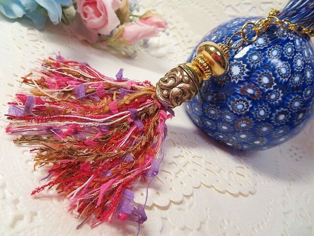 D♪花hana花♪染糸タッセル♪バッグチャーム♪の画像1枚目