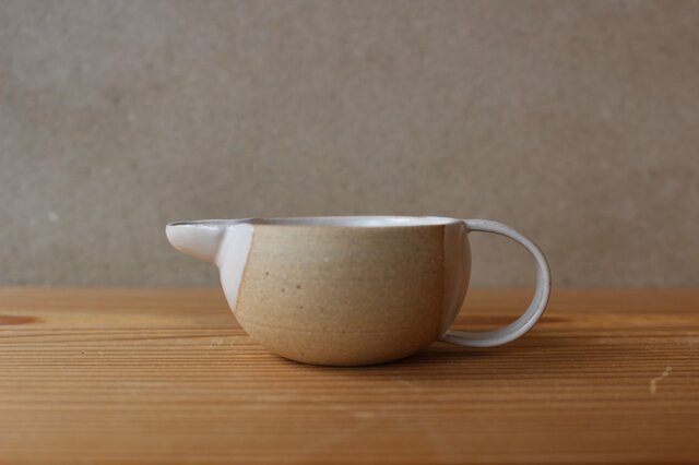 ミルクピッチャー 大(地器chiki)茶の画像1枚目