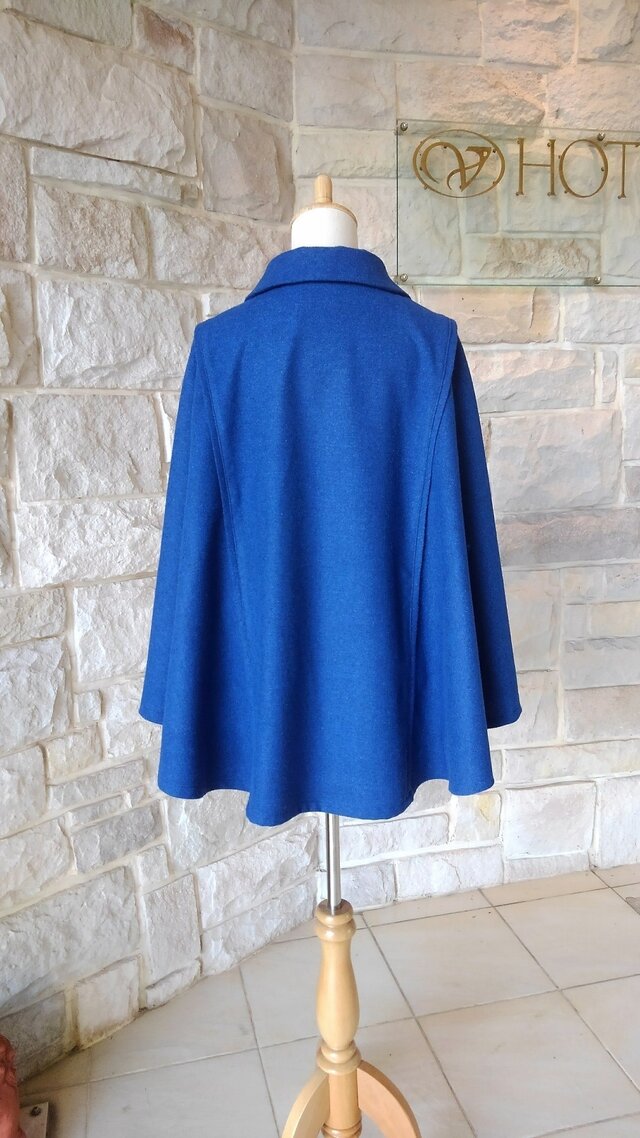 ☆送料無料☆【 ケープコート 】英国ロイヤルブルー ダイアナ元妃