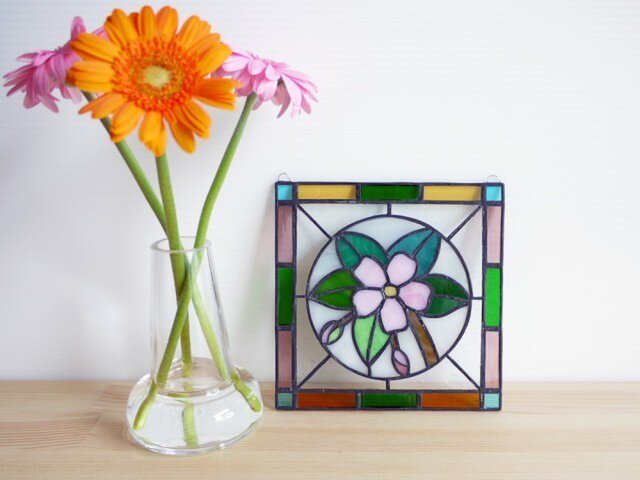 ステンドグラス ミニパネル 桜 15cm | iichi 日々の暮らしを心地よく