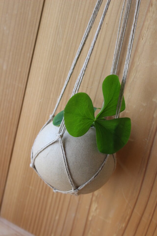 地球 ハンガーベイス 花器 大 茶色 麻のプランツハンガーつきの画像1枚目