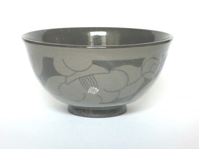 椿の飯碗(黒)の画像1枚目