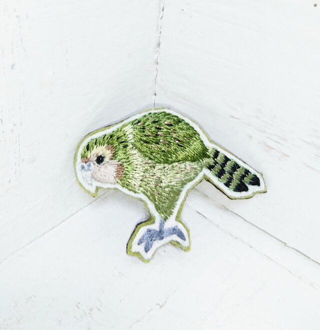 カカポちゃん*刺繍ブローチⅡの画像1枚目
