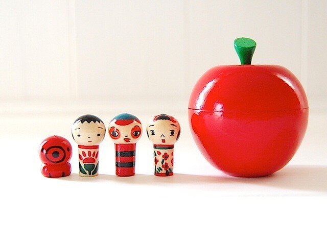 ○こけしちゃん in りんご○マトリョーシカ［4］ | iichi 日々の