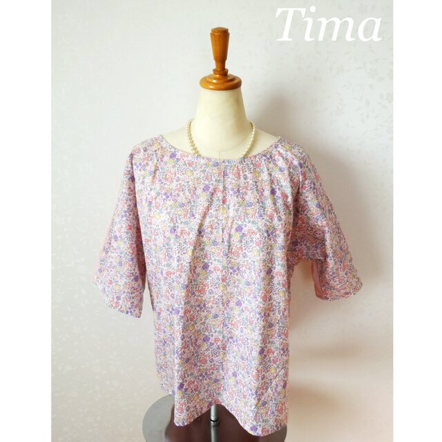 リバティ　ファーガスのゆったりどっちもカットソー