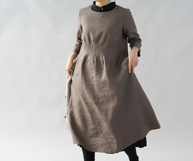 【wafu】中厚 リネン ワンピース アワーグラス ウエストダーツ ドレス/ヴァンダイク ブラウン a74-1の画像1枚目
