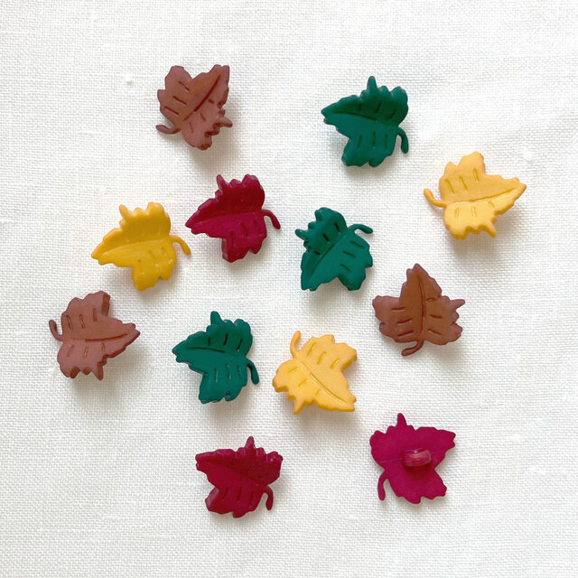 アメリカ ボタンガローア ボタン12個セット アイビーリーフ B-0843c 秋 葉っぱ 紅葉 メープル かえで