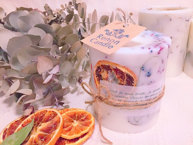 ボタニカルキャンドル*アロマキャンドル*100%ソイワックス*ドライフラワー*ラベンダー*オレンジ*の画像1枚目